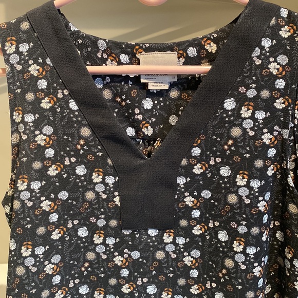 Vero Moda Sleeveless Top - Picture 2 of 7